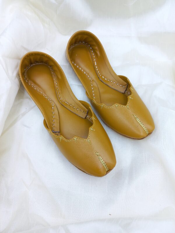 Mustard Pointed Ladies Khussa